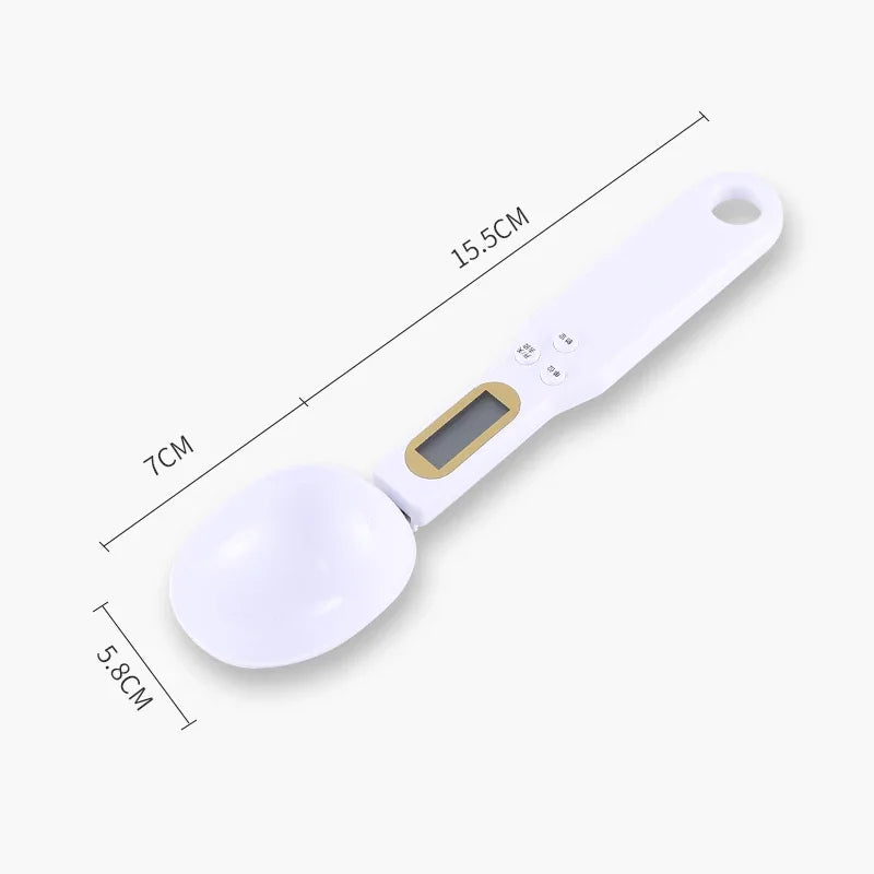 Shoppikala digital measuring spoon with LCD display, 500g capacity, used for precise measurement of milk, coffee, sugar, and food.