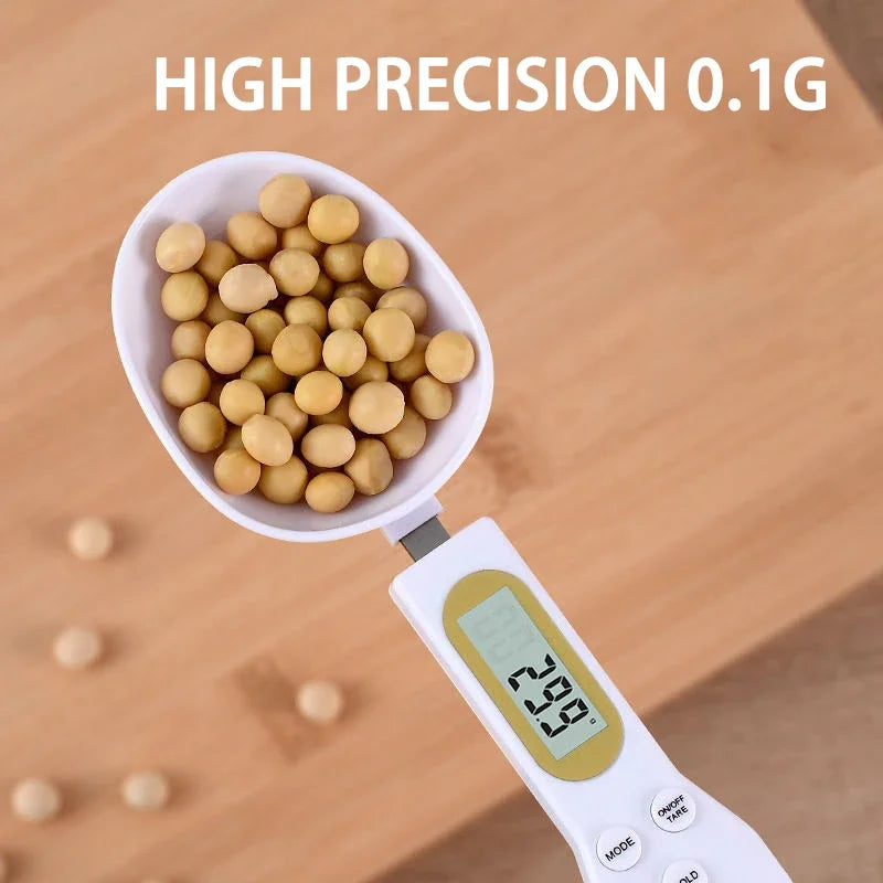 Shoppikala digital measuring spoon with LCD display, 500g capacity, for accurate milk, coffee, sugar measurement in the kitchen.