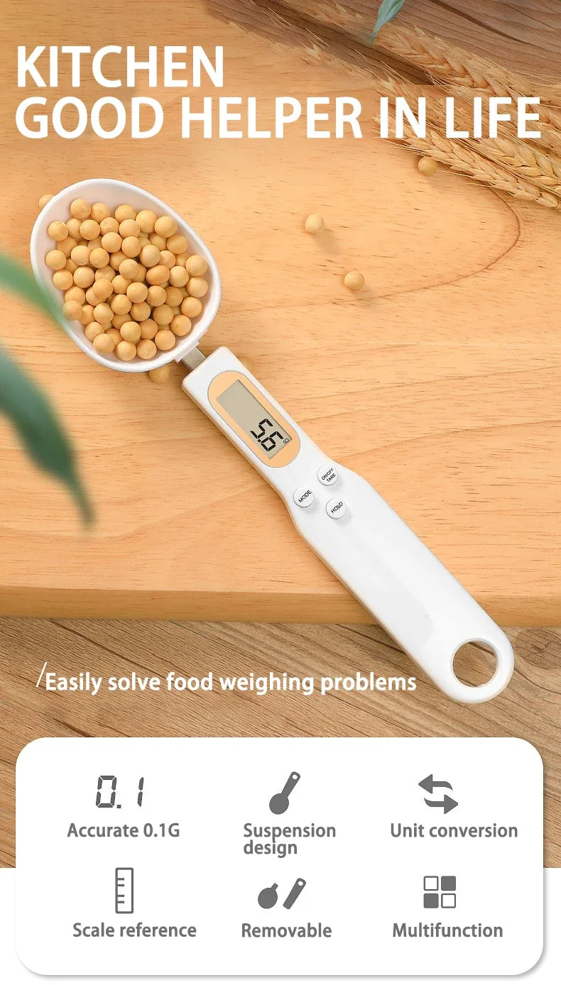 Shoppikala digital measuring spoon with LCD display, 500g capacity, used for precise measuring of milk, coffee, sugar in the kitchen.